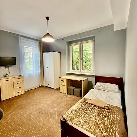 Skarbiec Liczyrzepy - 100m Od Deptaka! Quarto em Acomodações Particulares Karpacz